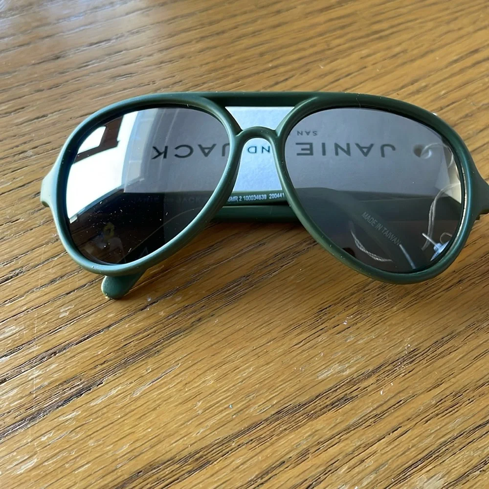 Janie & Jack Evergreen Sunglasses Ages 4 and up NWT